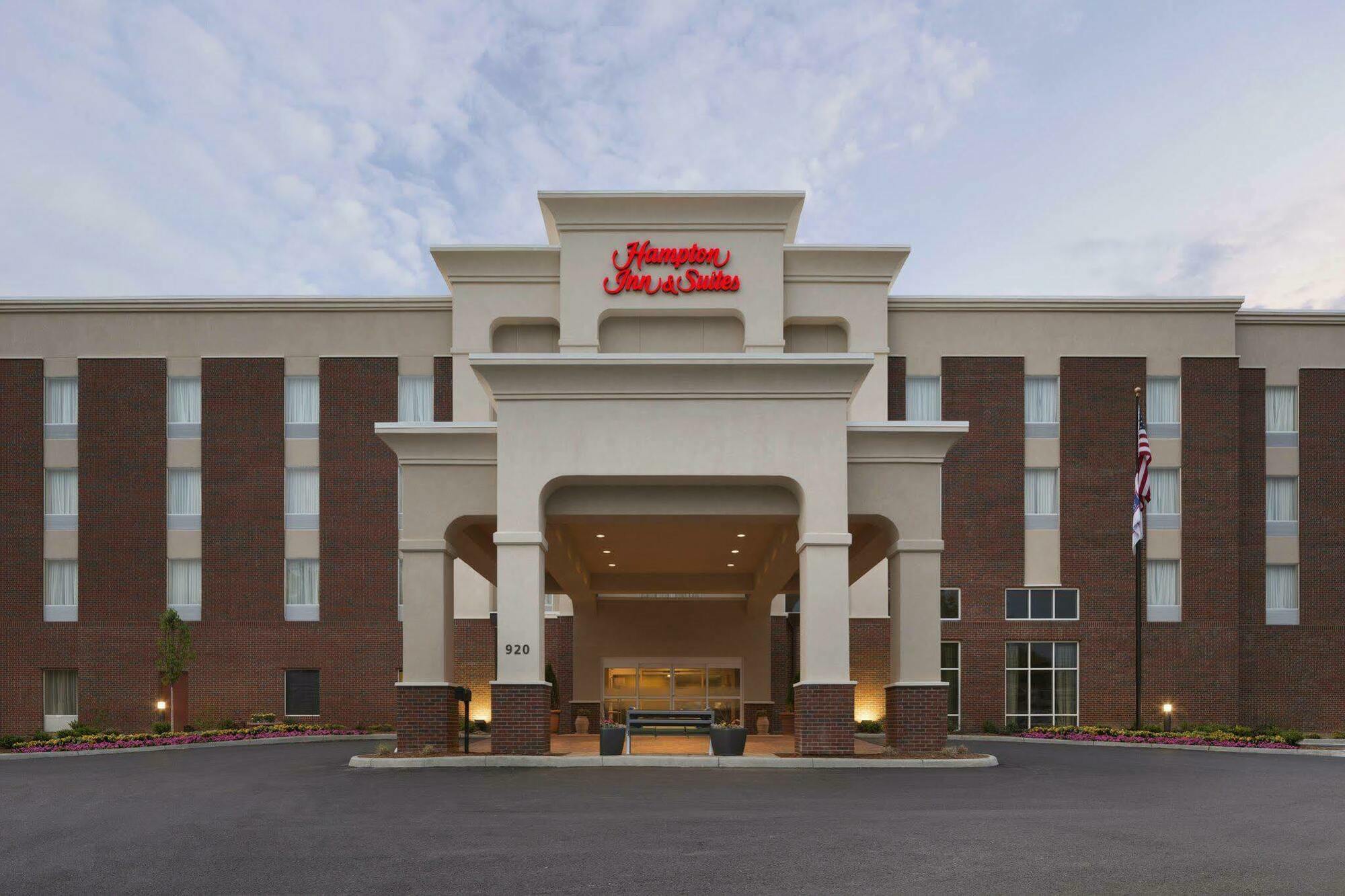 Hampton Inn And Suites Parkersburg Downtown Exteriér fotografie